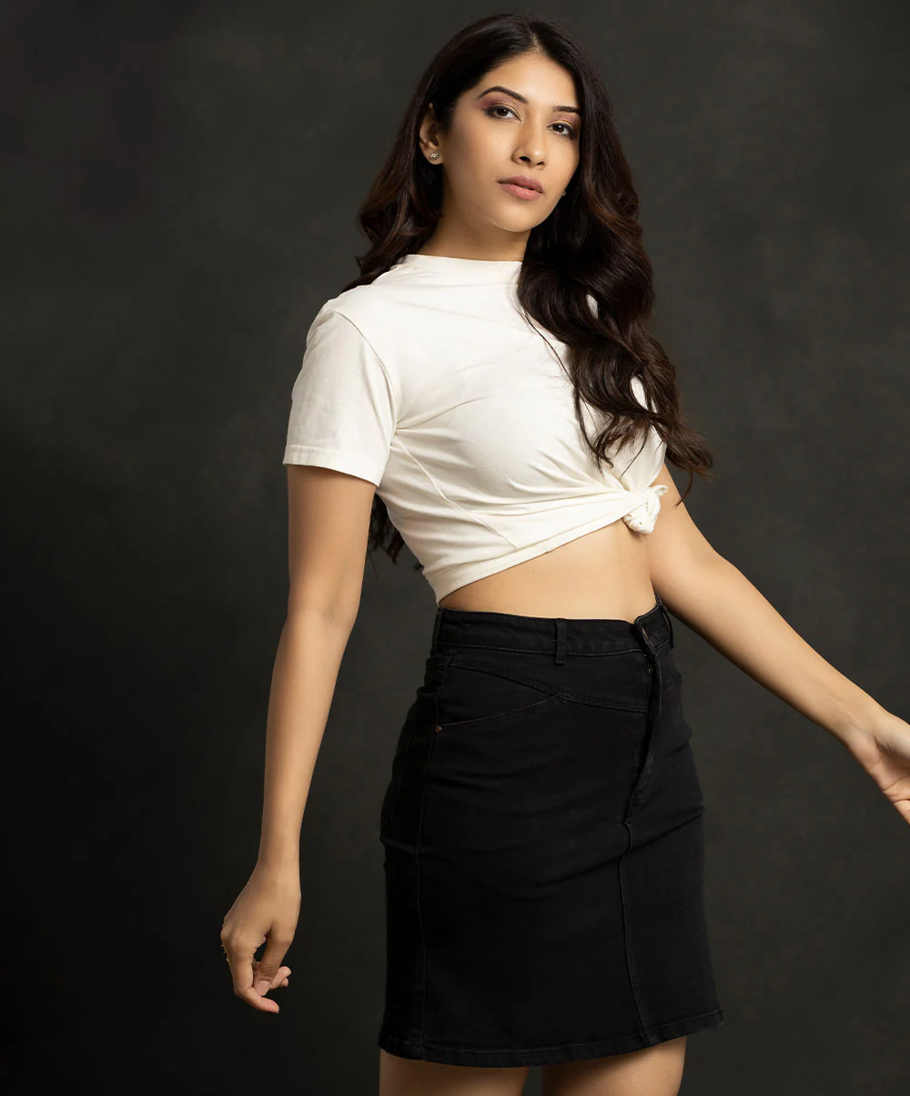 Black Straight Denim Skirt - Image 2