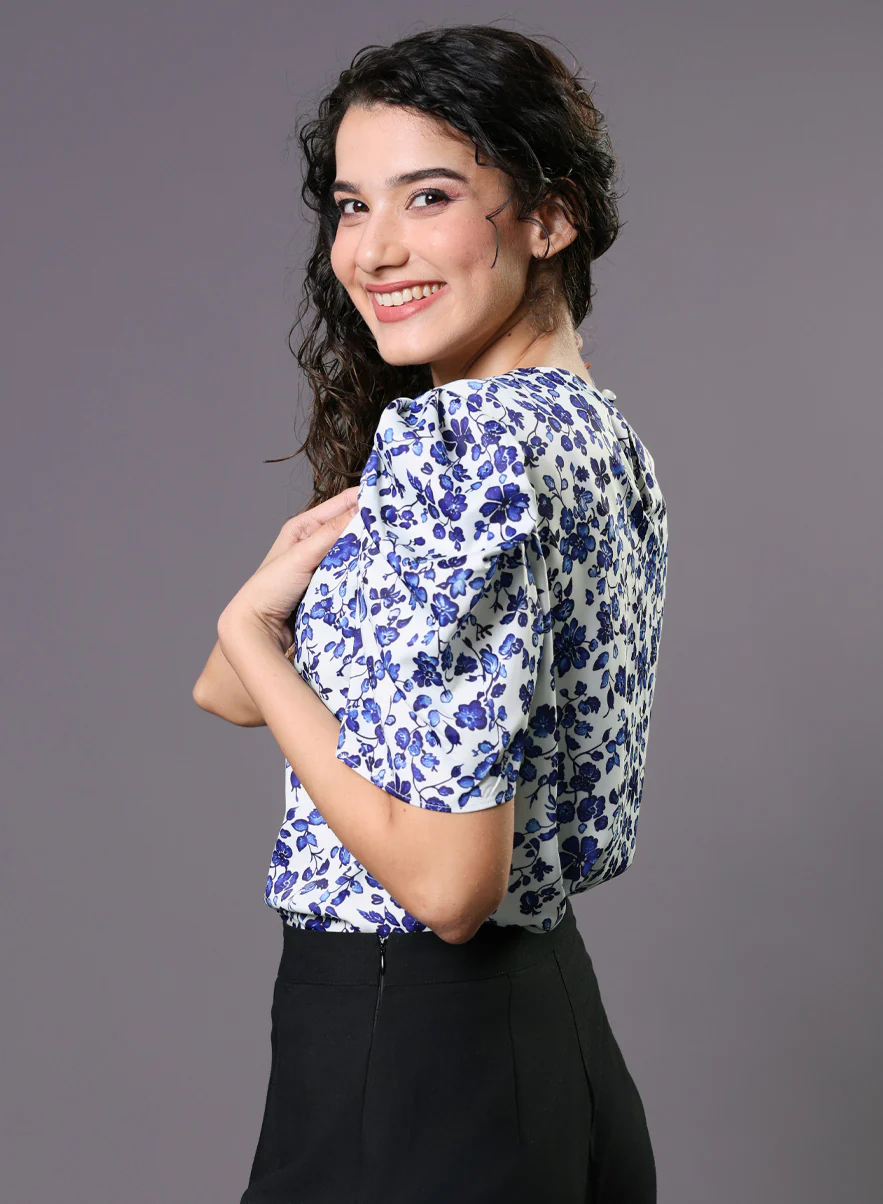 Blue Floral Printed Front Knot Top - Image 3