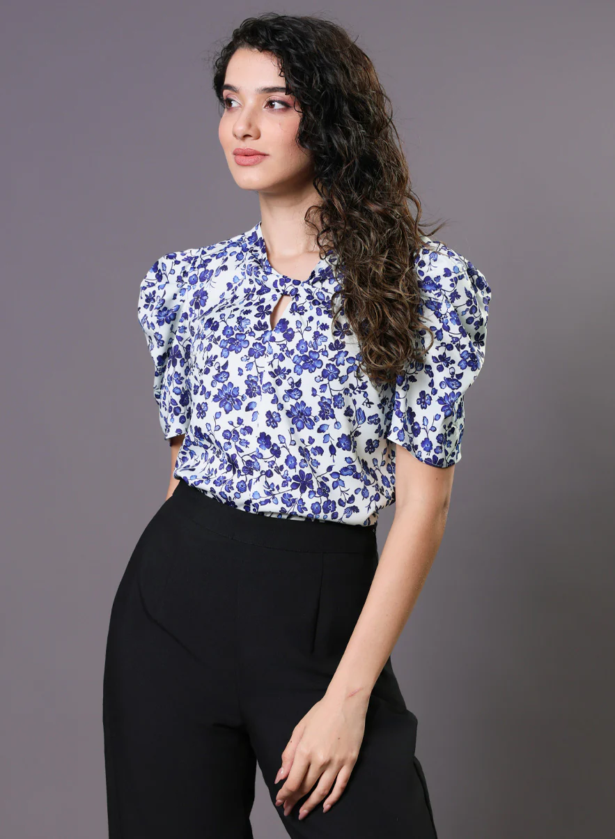 Blue Floral Printed Front Knot Top - Image 4