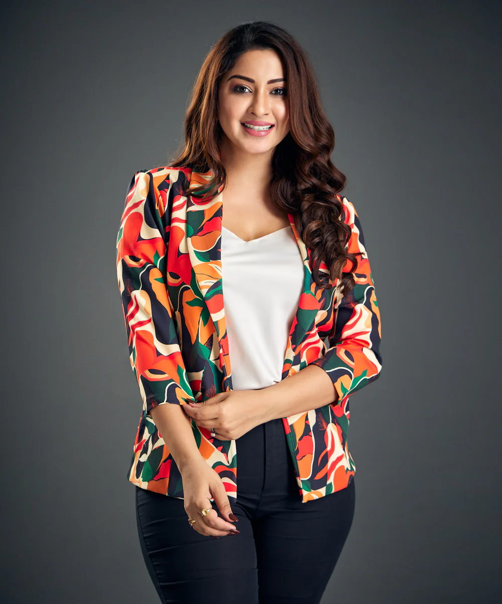 Bold Scattered Printed Blazer - Image 2