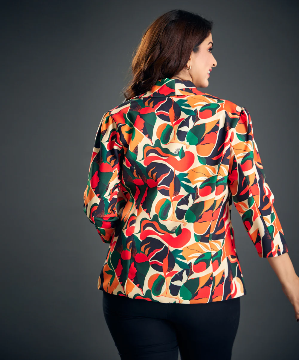 Bold Scattered Printed Blazer - Image 5