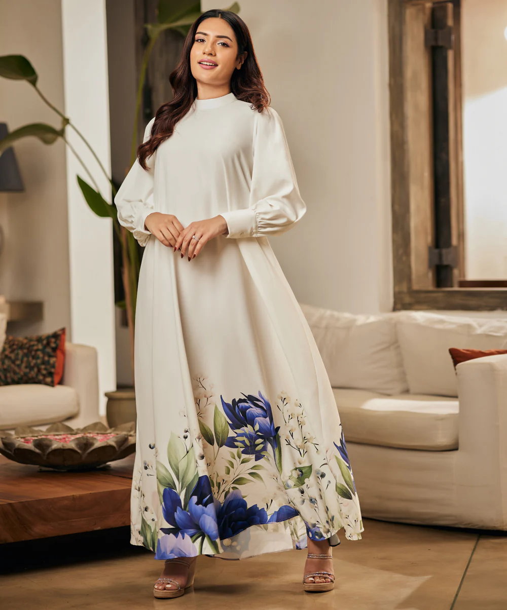 Border Printed Butterfly Sleeve Maxi Dress - Image 3