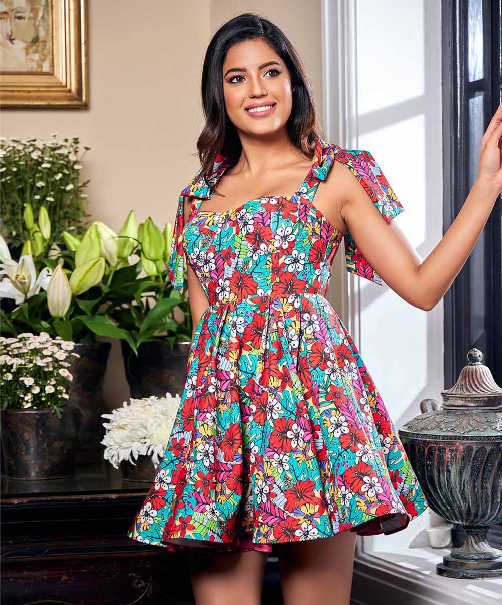 Bow Tie Attached Sleeve Bustier Dress - Image 5