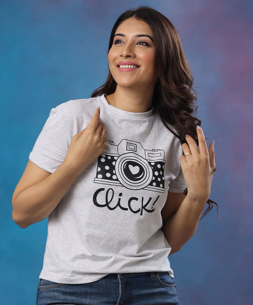 Camera Click Printed Short Sleeve Tshirt