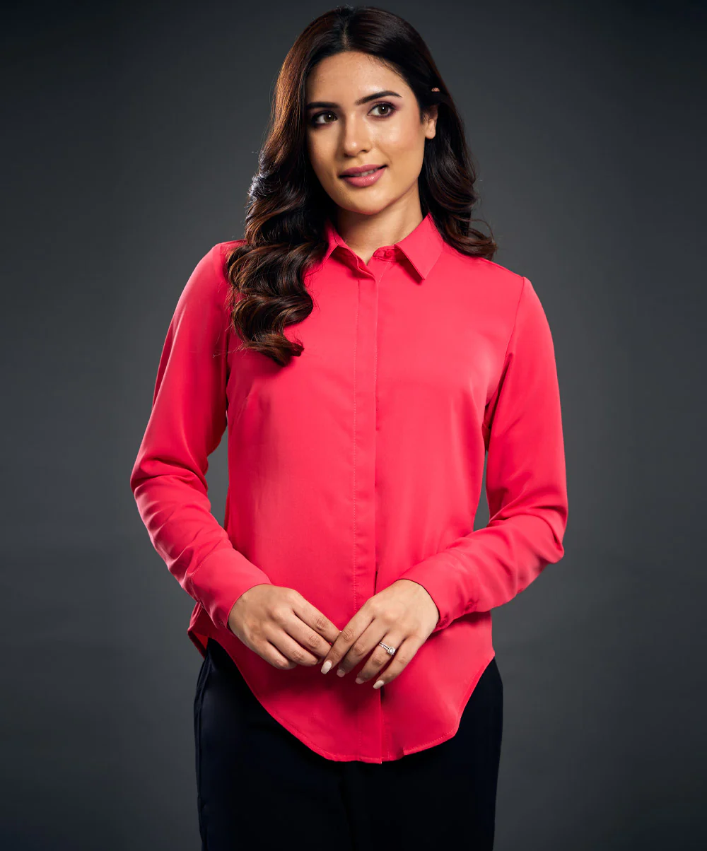 Classic Curved Pink Shirt - Image 4