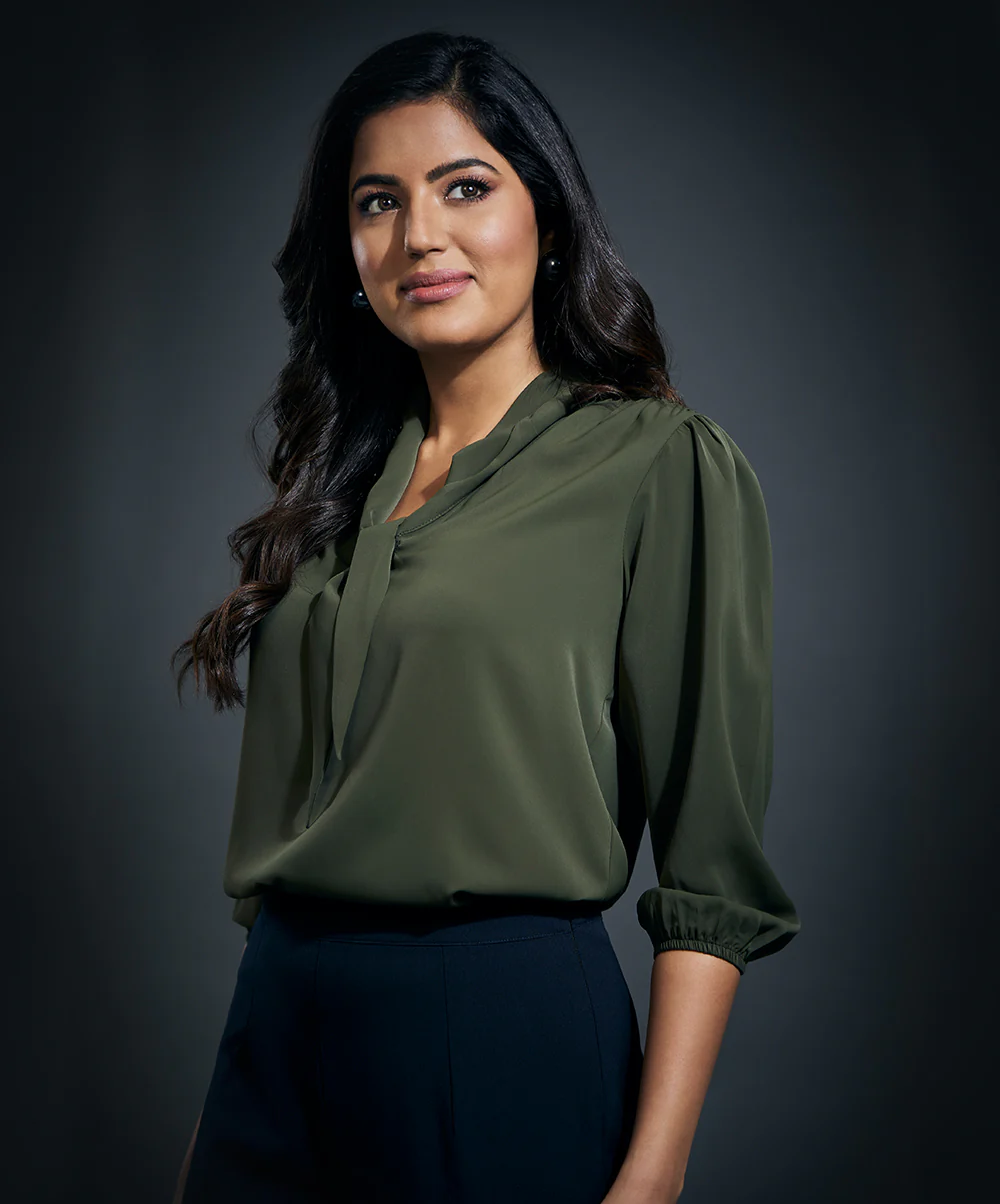 Deep Neck Bow Tie Chiffon Top-Dark Green