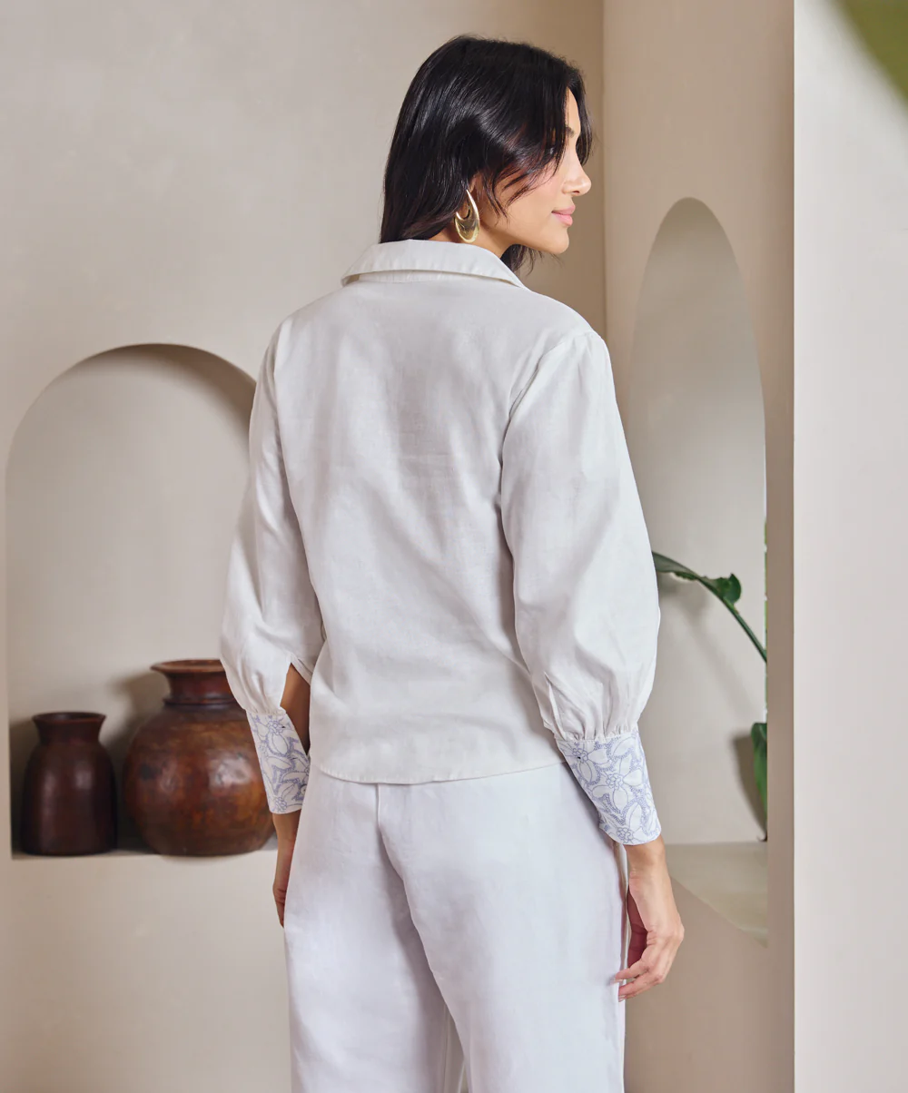 Embroidered Linen Shirt With A Cuff - Image 3