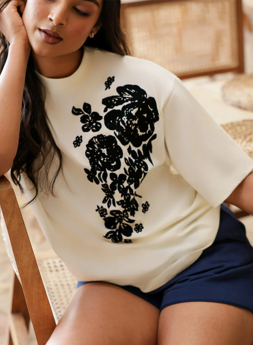 Floral Printed White T-Shirt - Image 5