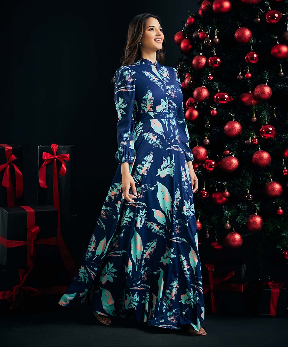 Front Buttoned Printed Chiffon Dress - Image 2