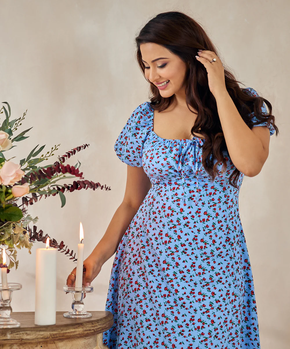 Front Knot Bust Split Blue Dress - Image 5