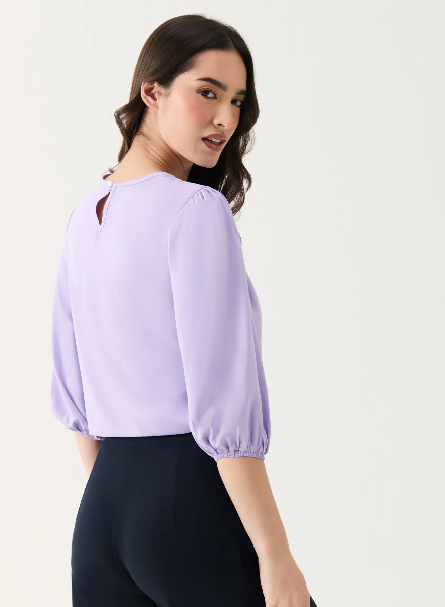 Front Pin-Tuck Neck Detailed Long-Sleeve Top - Image 4