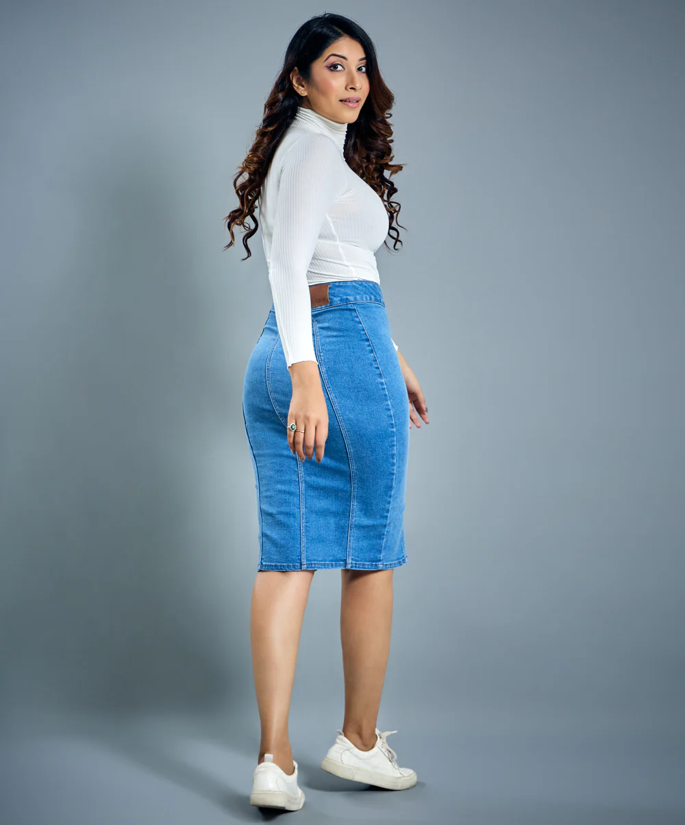 Front Slit bodycon Denim Skirt - Image 4