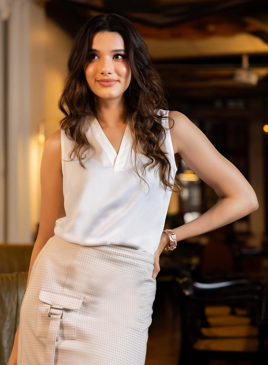 Gingham Mini Skirt With A Buckle - Beige - Image 9