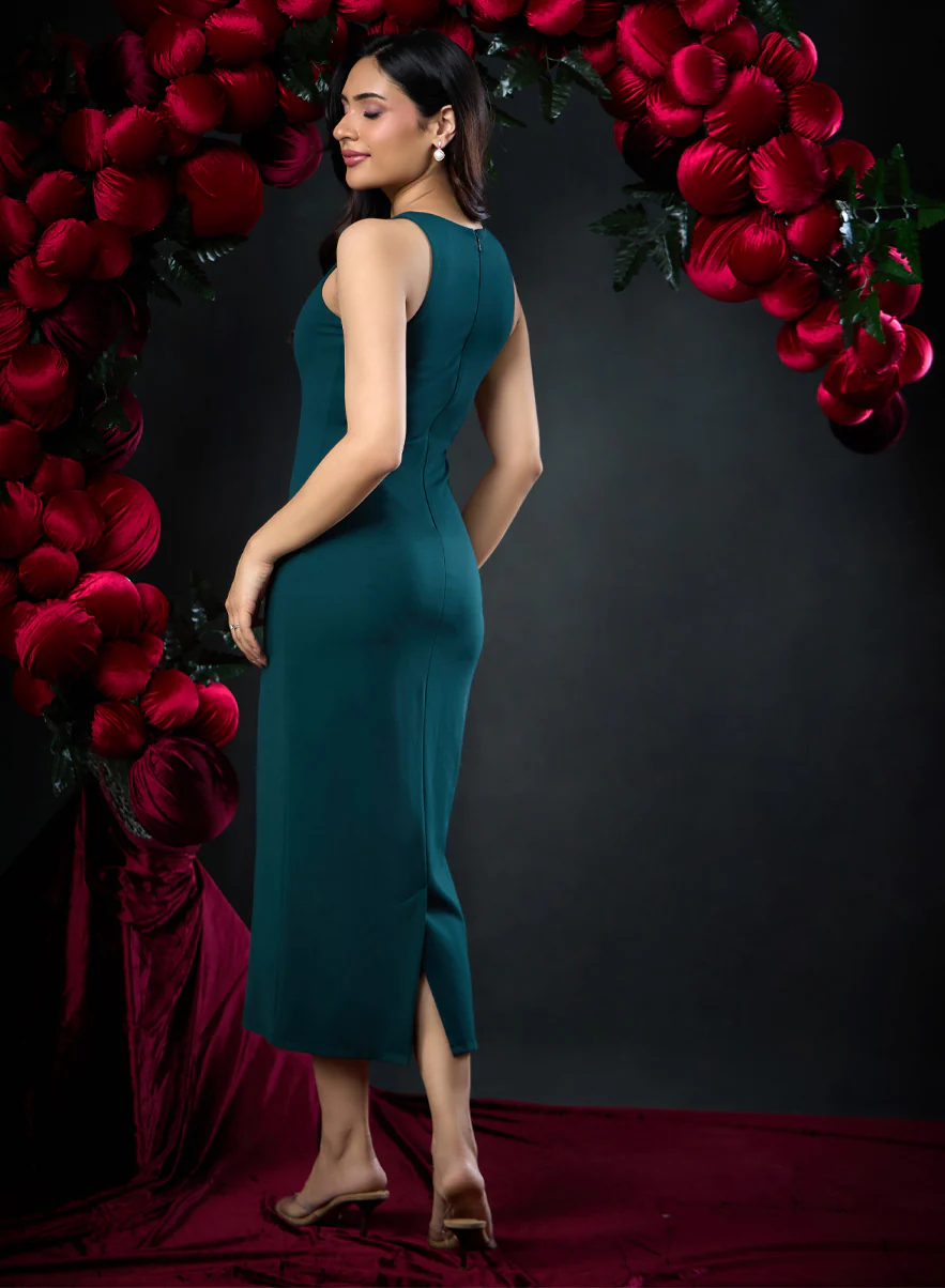 Green Deep Sleeveless Bodycon Dress - Image 5