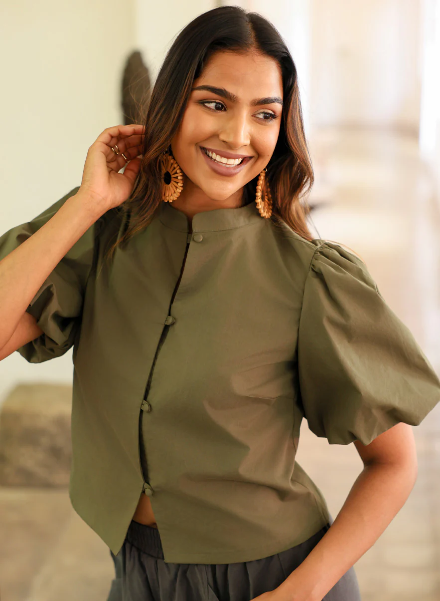 Green Front Detail Balloon Sleeve Top - Image 4