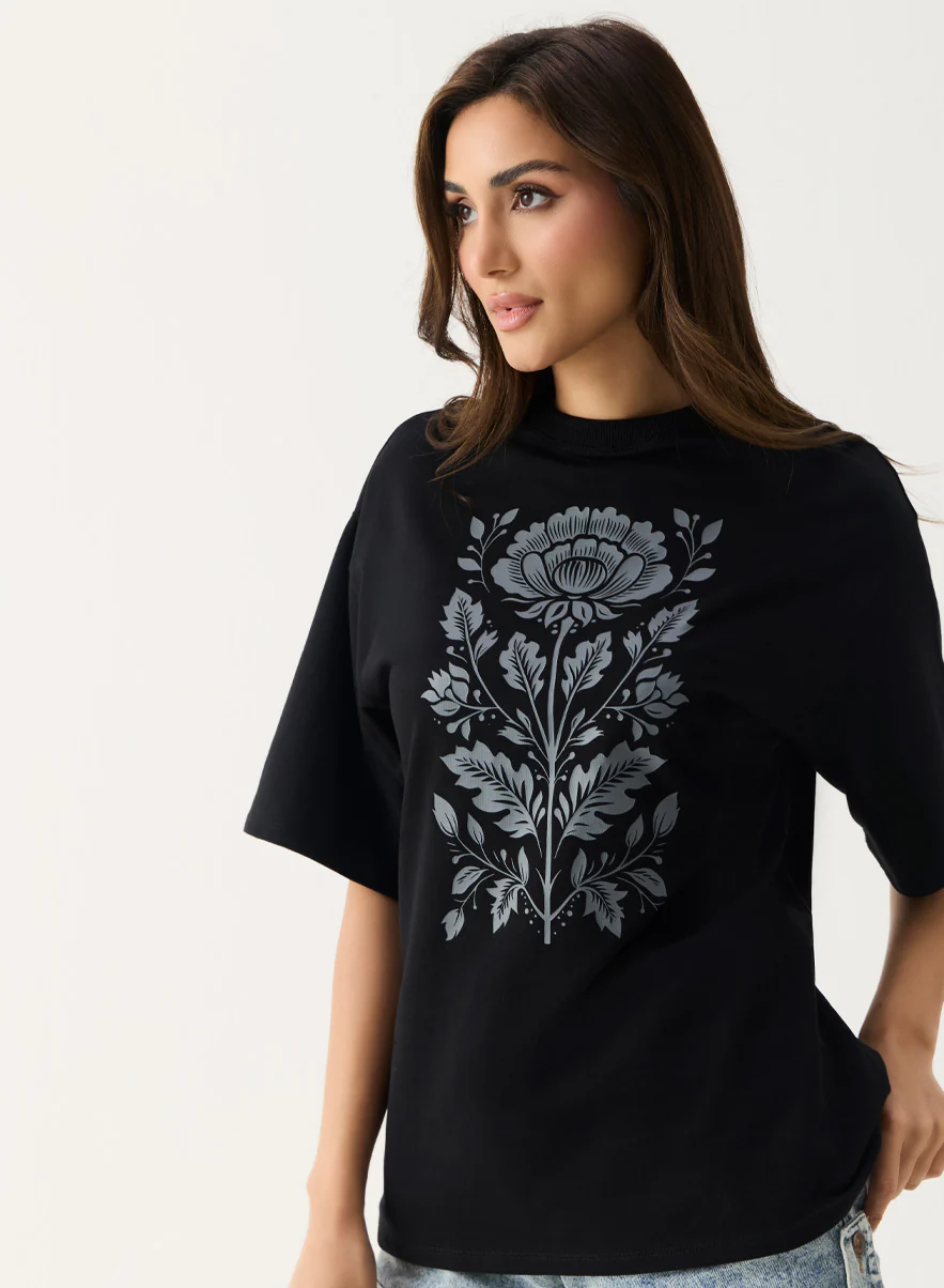 Grey Color Printed Rose Oversized T-shirt - Image 3