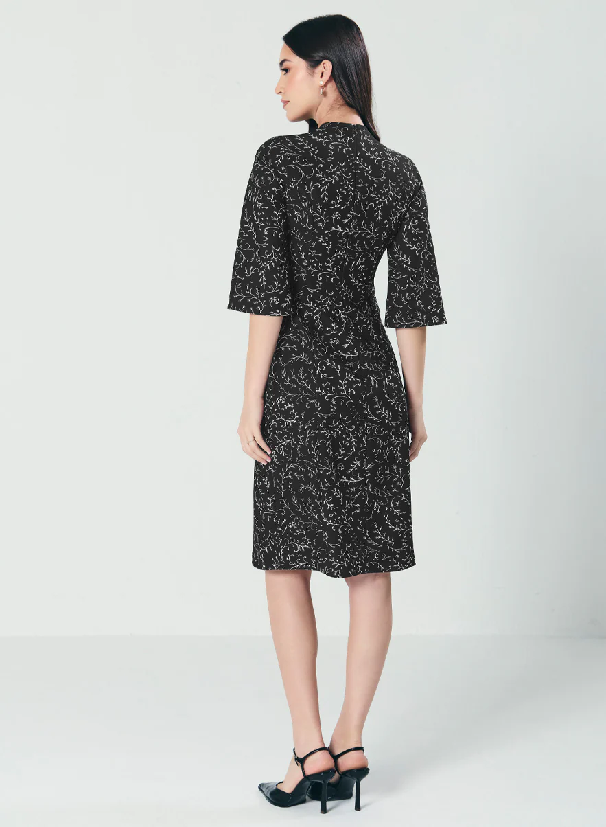 Half Flared Sleeve Printed Midi Dress - Image 4
