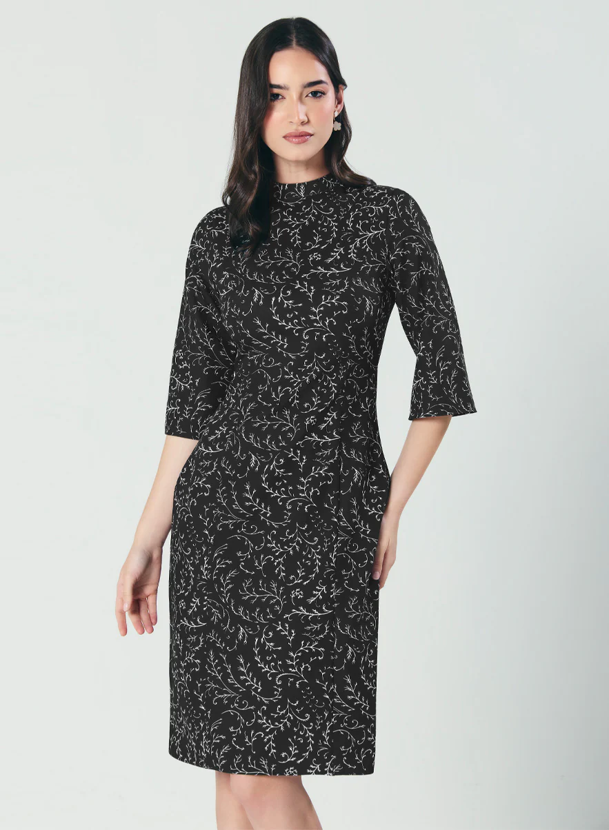 Half Flared Sleeve Printed Midi Dress - Image 5