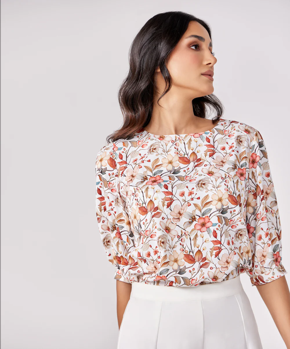 Half Puffed Sleeve Round Neck Printed Top - Image 5