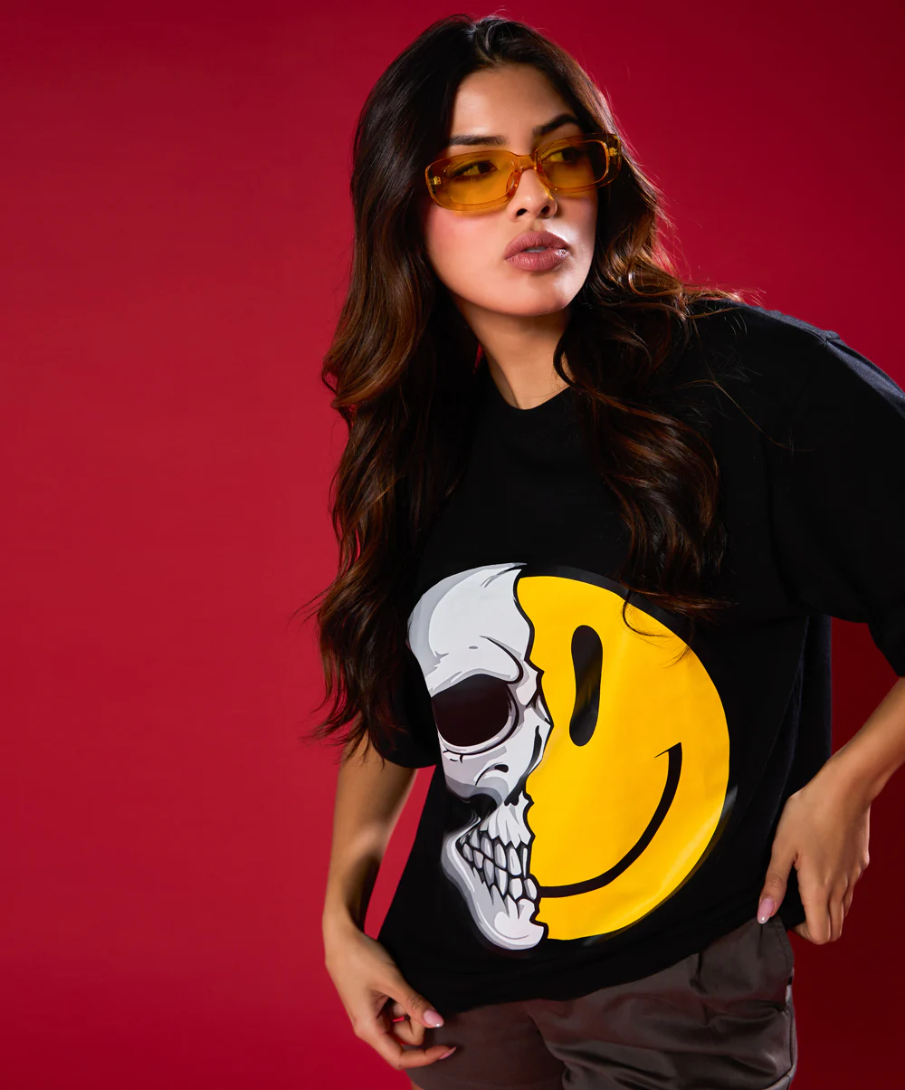 Half Skull And Smiley Face Printed Oversized Tshirt - Image 4