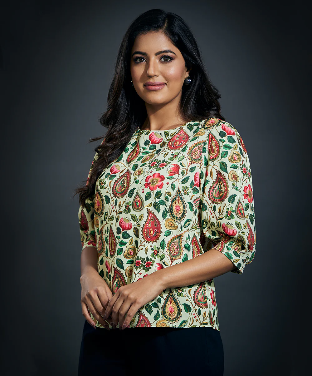 Half Sleeve Printed Chiffon Round Neck Top - Image 4