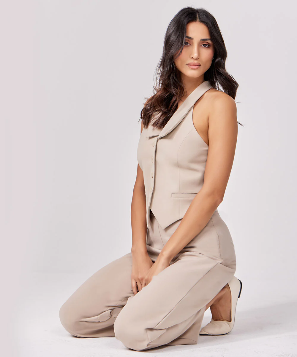 Halter Neck Buttoned Beige Waistcoat - Image 3