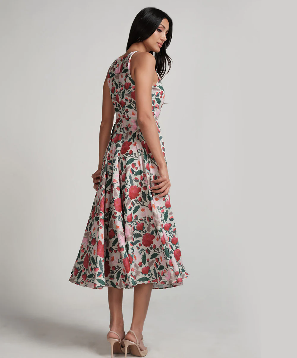 Halter Neck Printed Floral Dress - Image 5