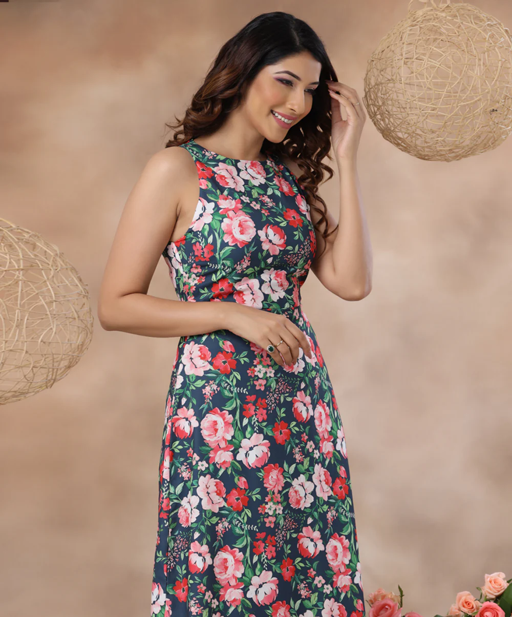 Halter Neck Printed Midi Dress - Image 2