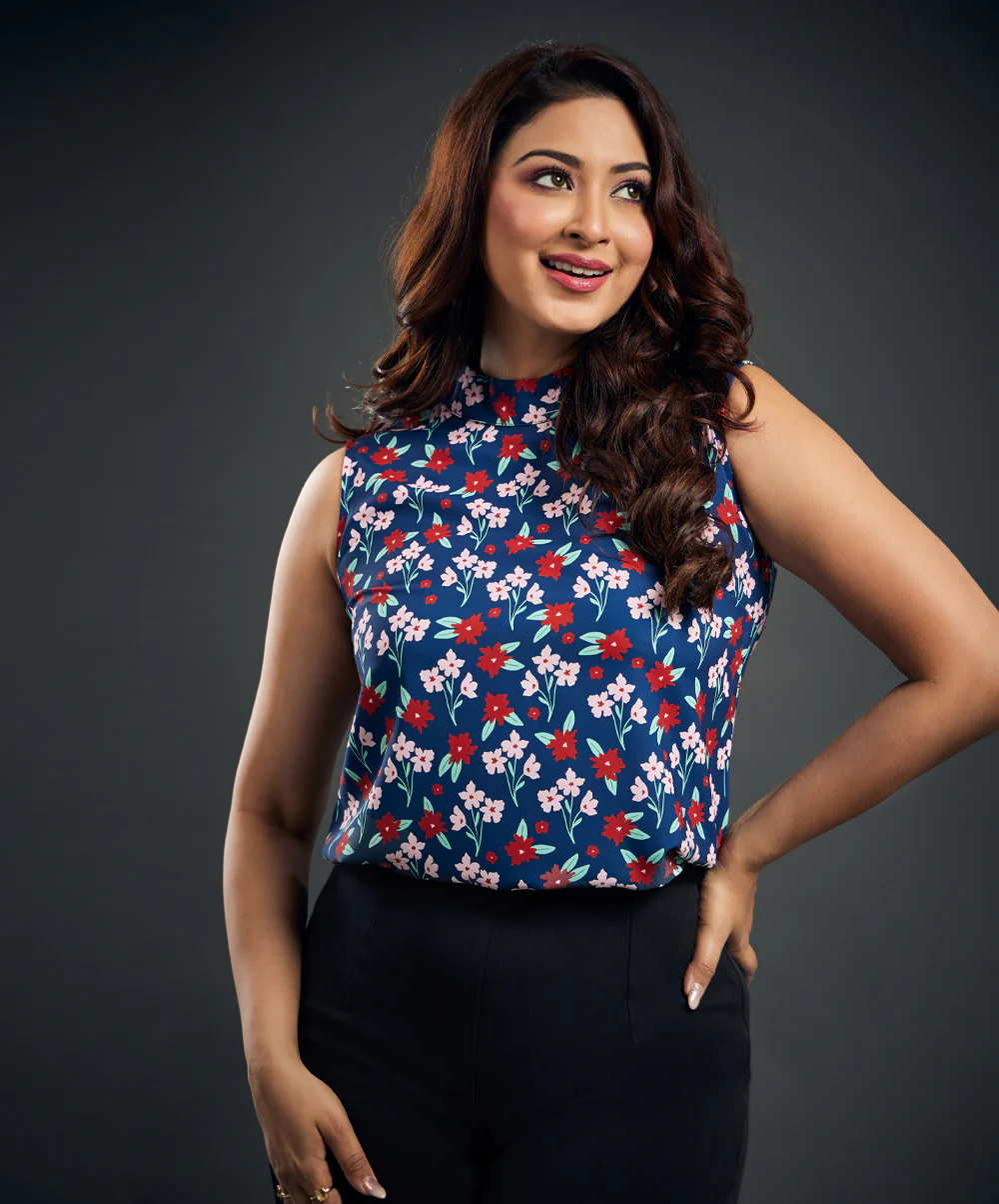 High Neck Chiffon Blue Sleeveless Top - Image 3