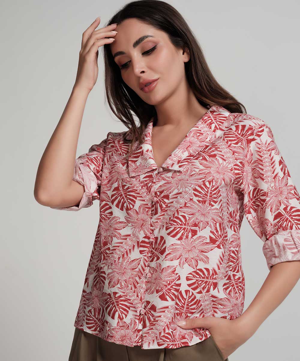 Large Collared Vneck Printed Red Top - Image 2