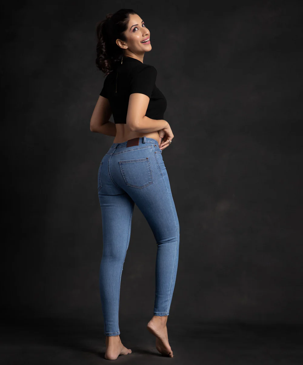 Light Wash Flat Finish Mid Waist Jean - Image 3