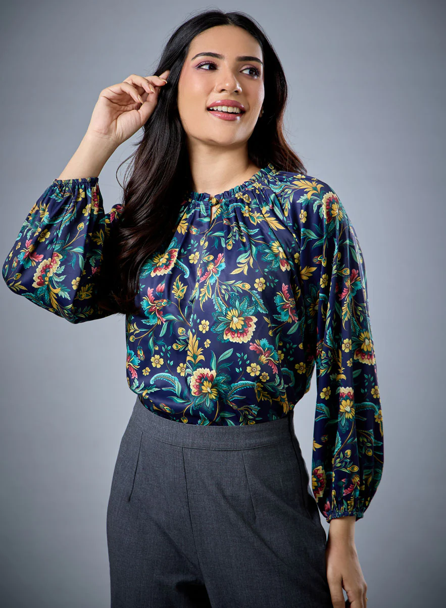 Long Sleeve Bold Green Floral Top - Image 2