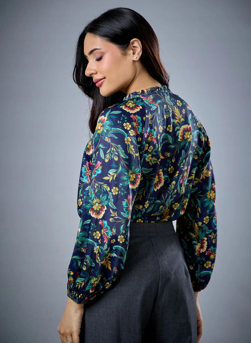 Long Sleeve Bold Green Floral Top - Image 5