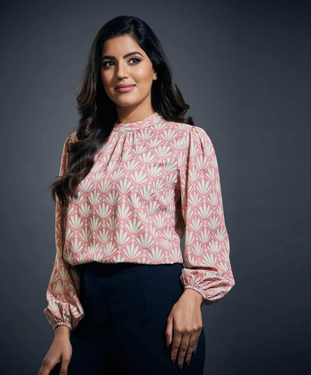 Long Sleeve Printed Vneck Top - Image 2