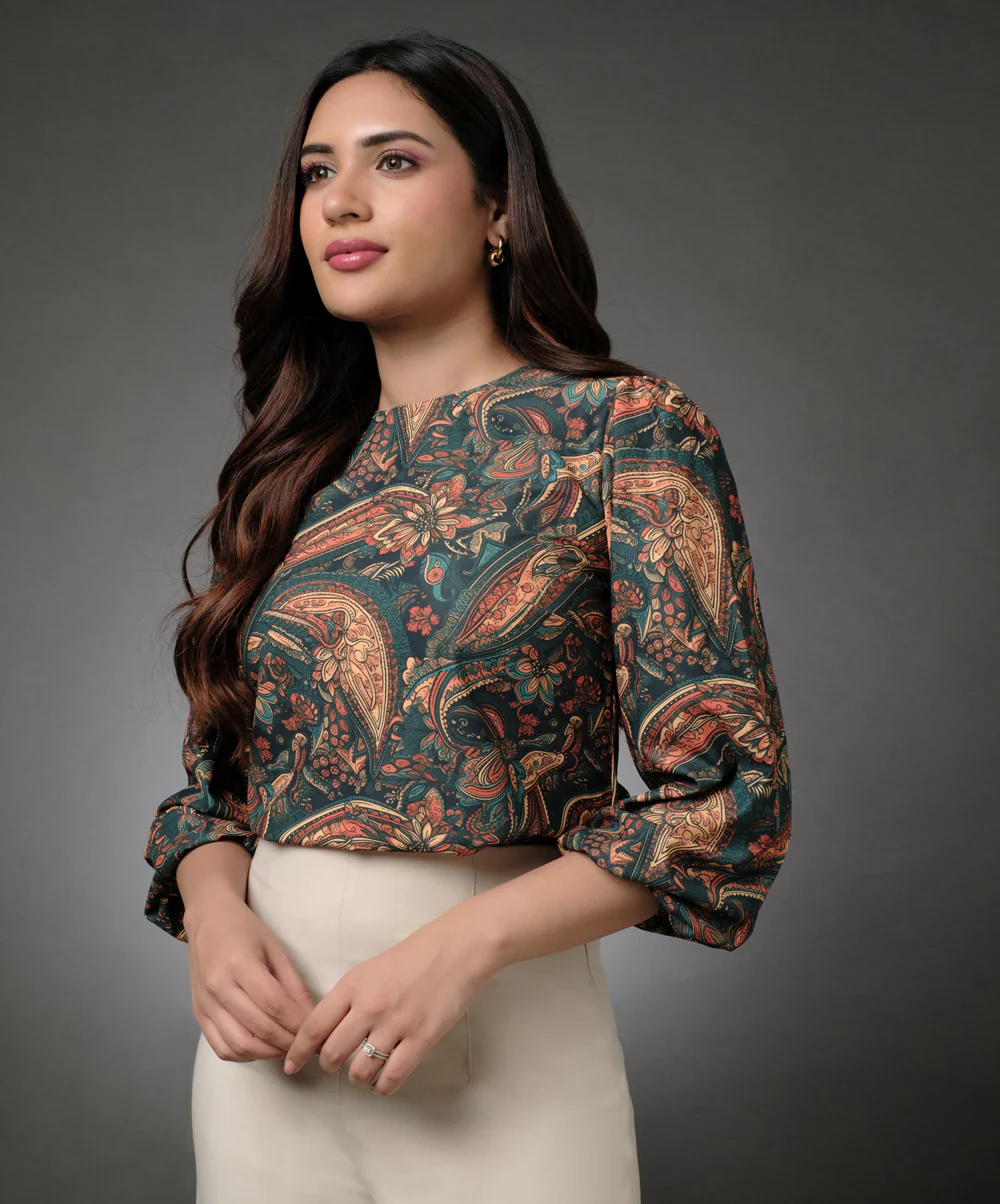 Long Sleeve Round Neck Print Green Chiffon Top - Image 3