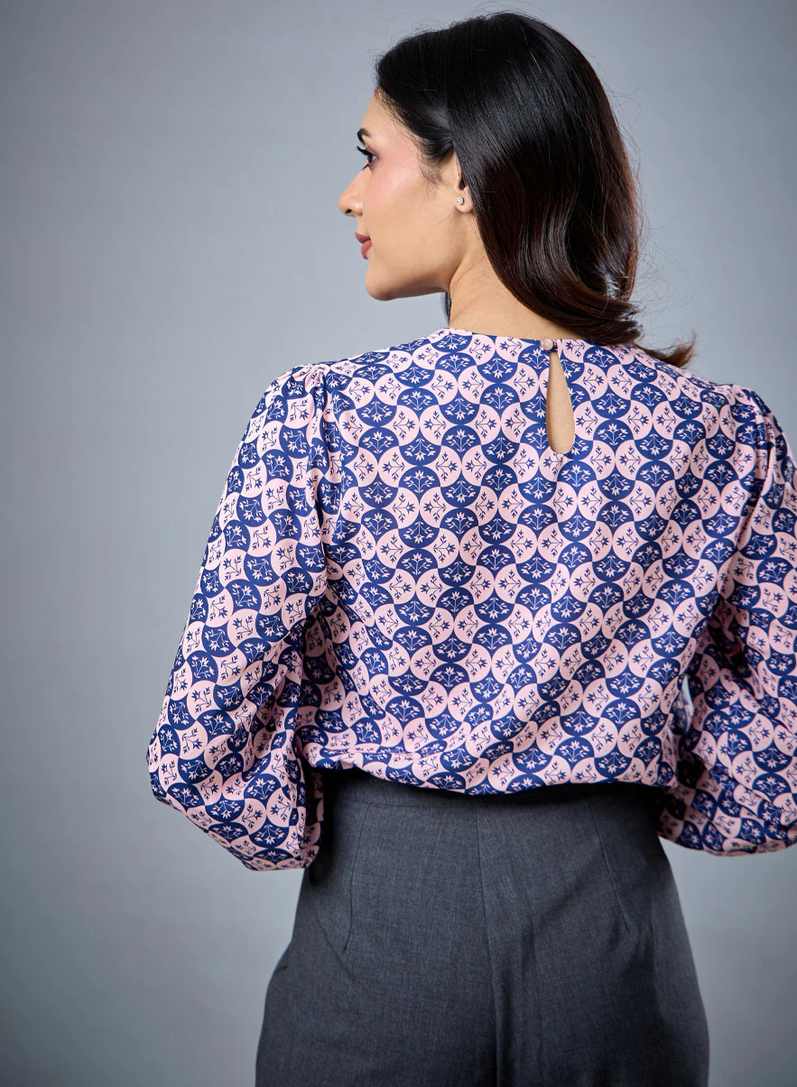 Long Sleeve Round Neck Printed Top - Image 4