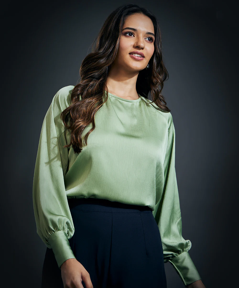 Long Sleeve Round Neck Top-Light Green - Image 2
