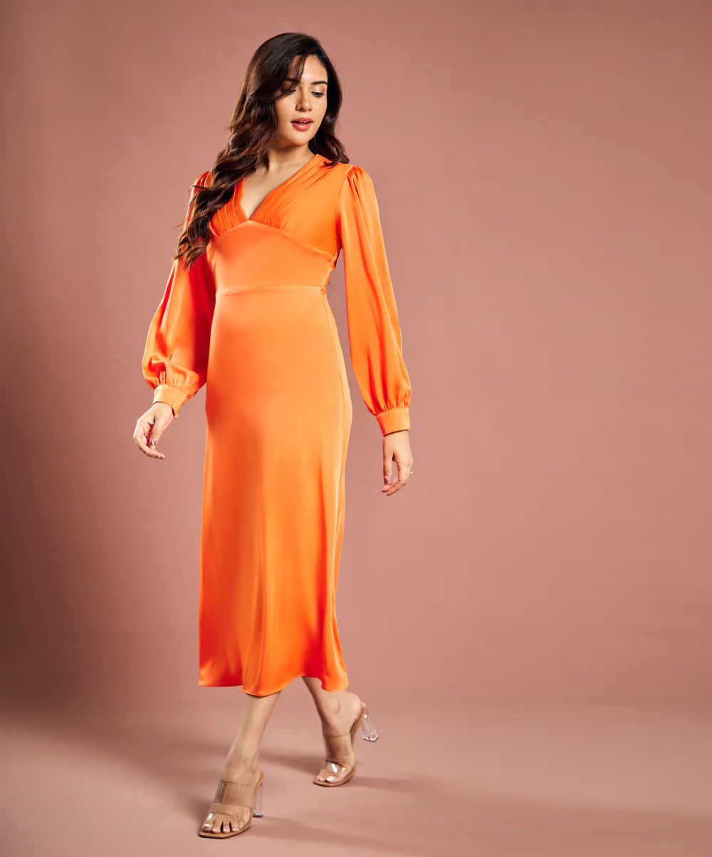 Longe Sleeve Plunge Satin Shift Dress - Image 4