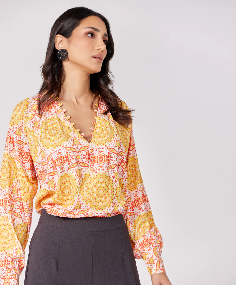 Loop Attached Printed Chiffon Top - Image 2