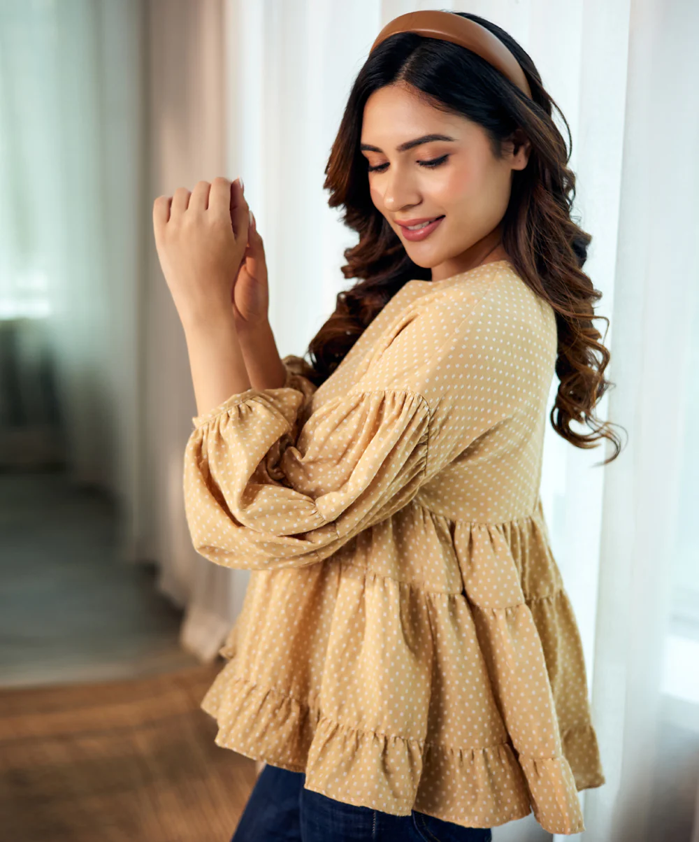 Loose Fitted Cotton Beige Top - Image 4