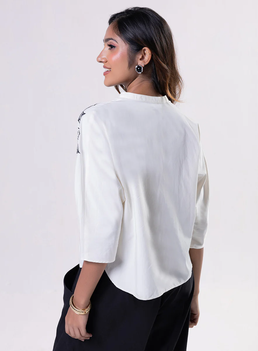 Mandarine Collar Side Embroidered Top - Image 4