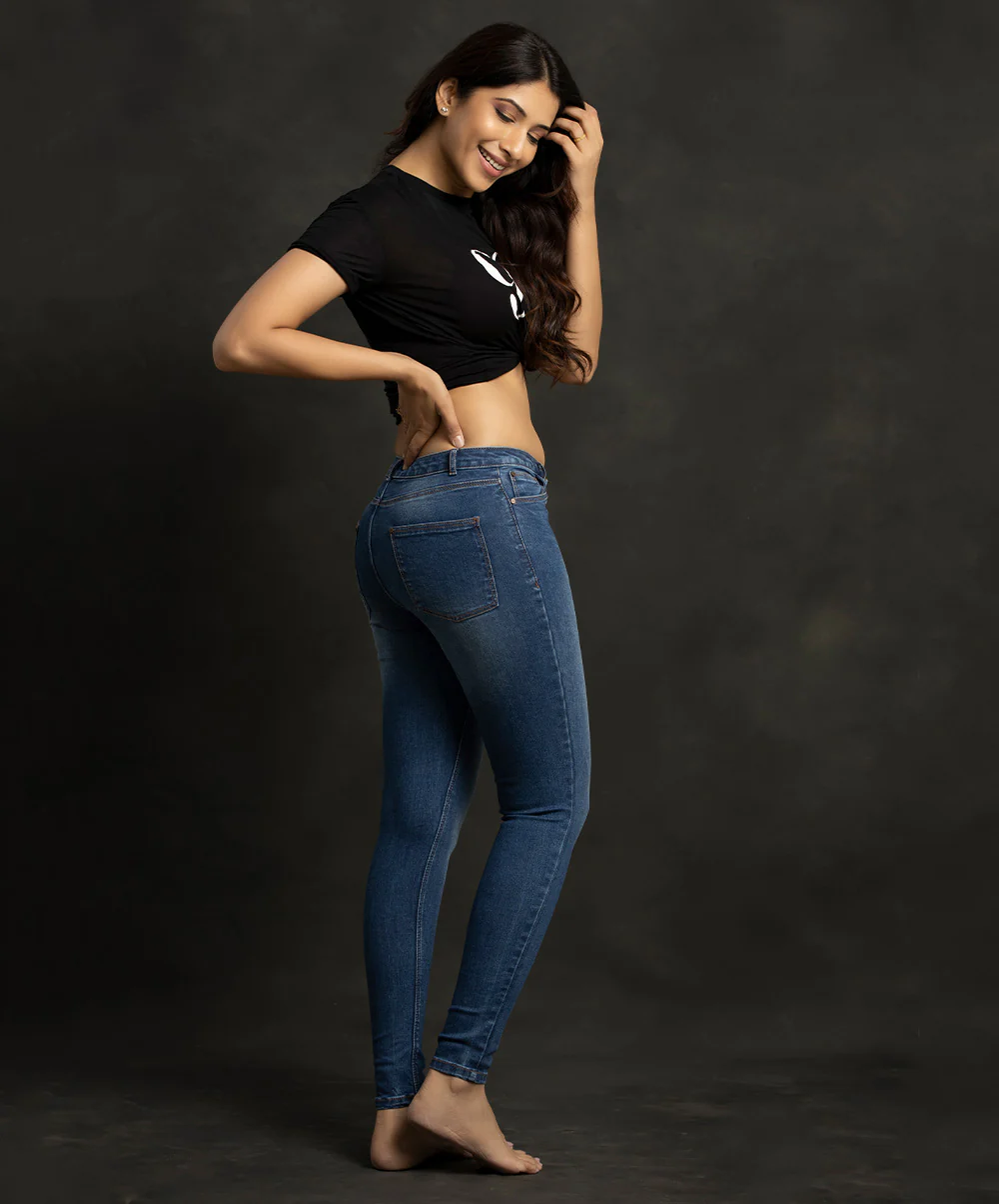 Mid Waist Skinny Type Blue Jean - Image 2