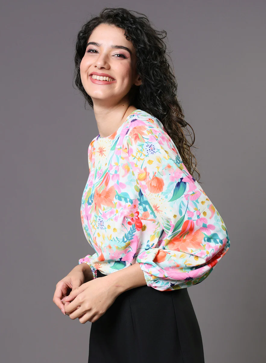 Multi Color Floral Elastic Sleeve Top - Image 3