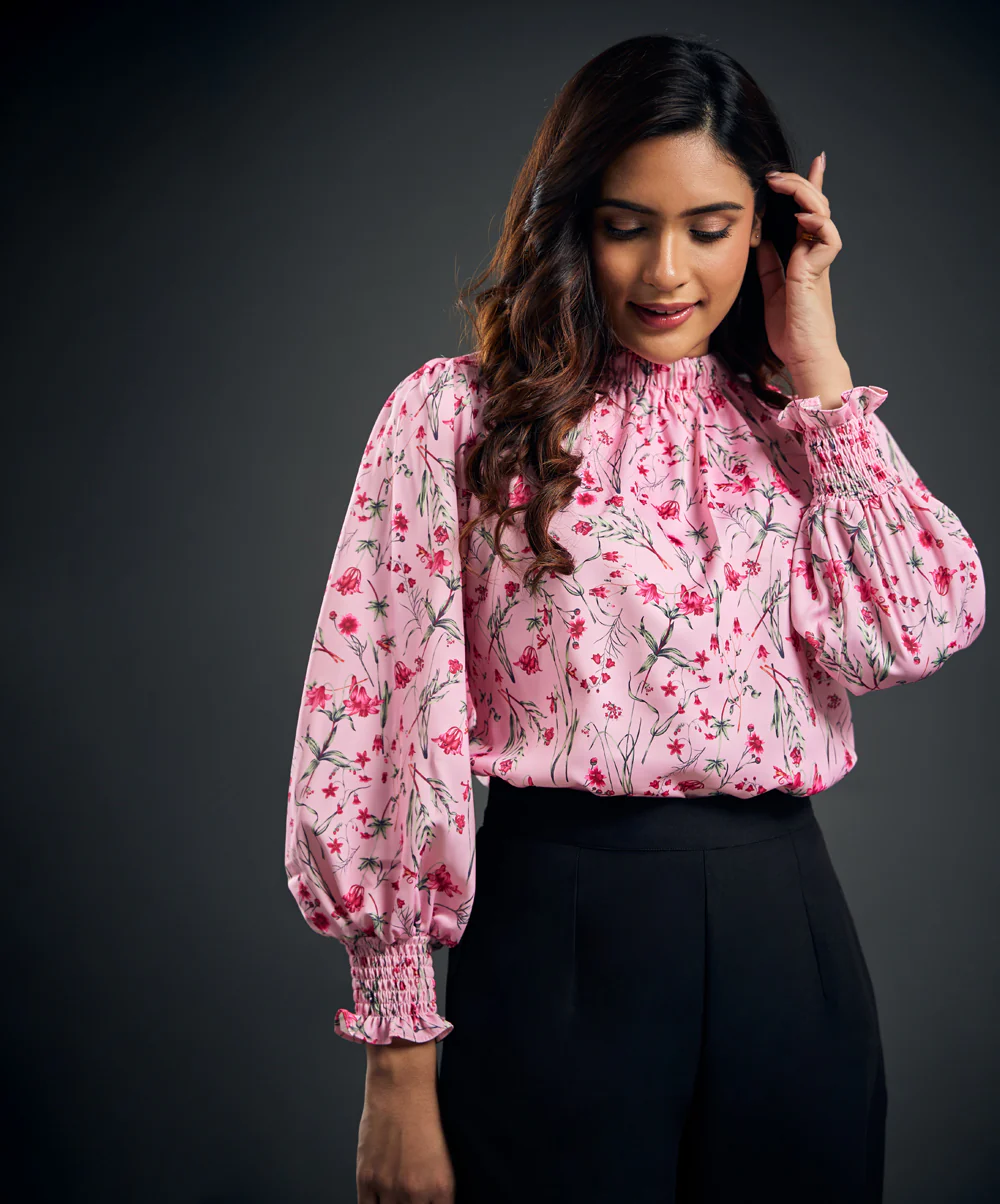 Neck Detailed Long Sleeve Pink Satin Smocked Top - Image 4