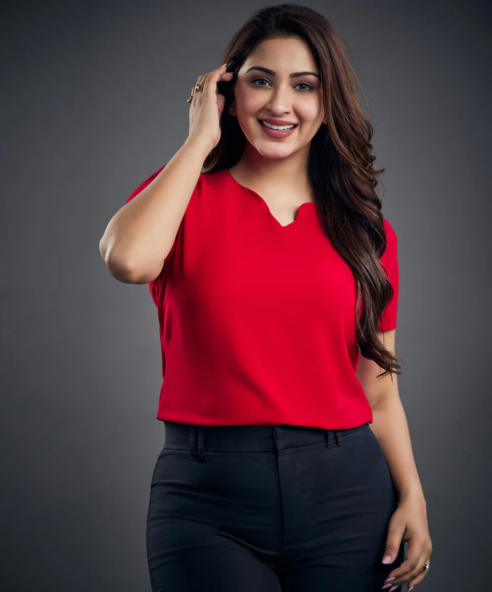 Neck Detailed Short Sleeve Red Top - Image 4