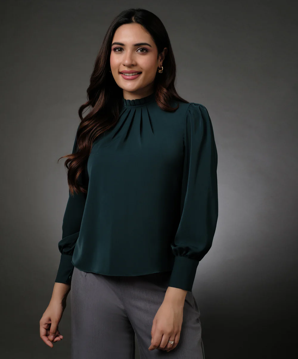 Neck Pleated Green Top With A Sleeve Cuff - Image 3