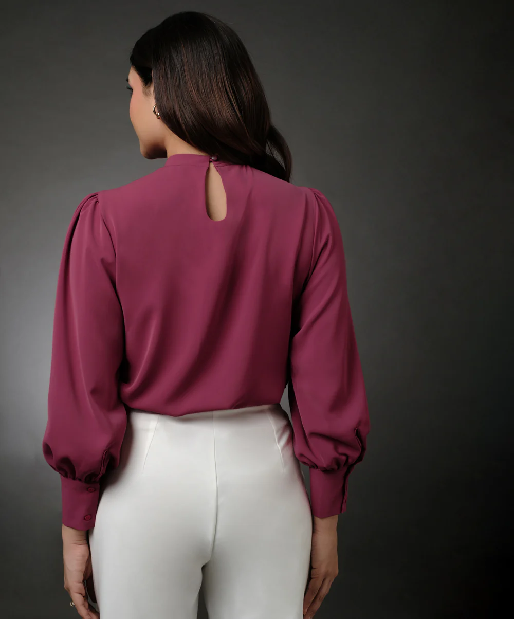 Neck Pleated Pink Top With A Sleeve Cuff - Image 4