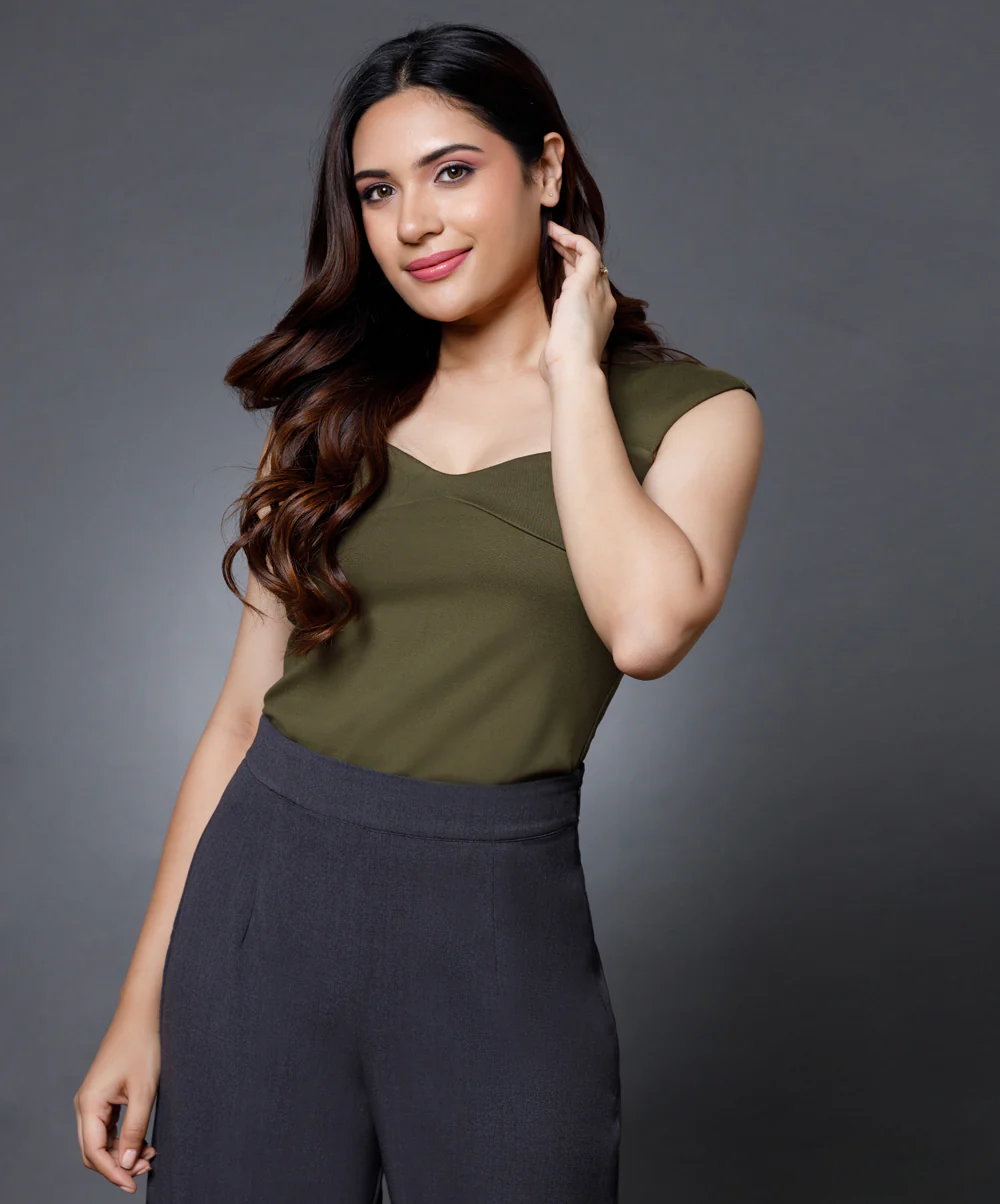 Olive Sweetheart neck top - Image 3