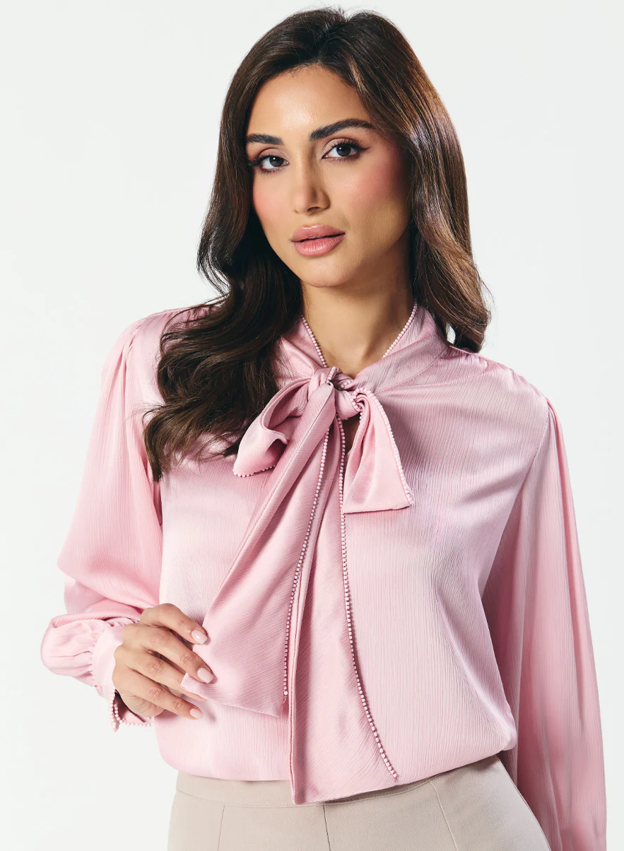 Pearl Line Attached Crepe Chiffon Top