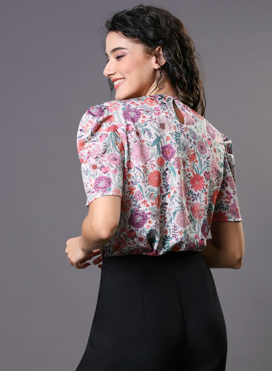 Pink Floral Printed Front Knot Top - Image 3